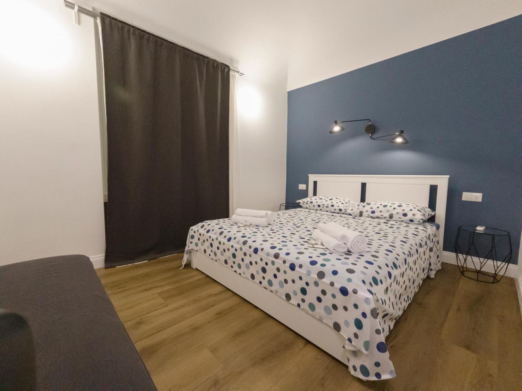 Апартаменти Centro-5Stelle 10 Minuti Dal Mare A Piedi Савона Екстер'єр фото